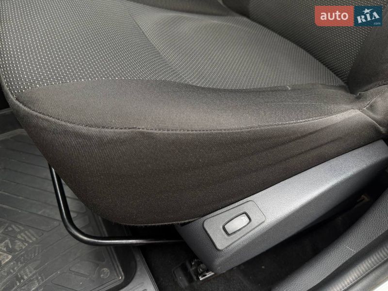 Вантажопасажирський фургон ВАЗ / Lada Largus 2016 в Запоріжжі