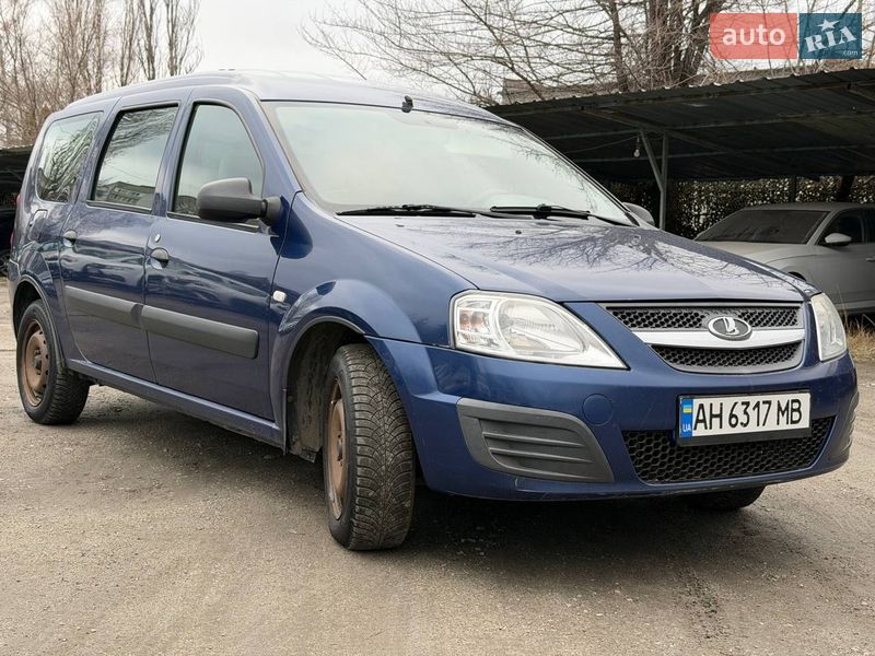 ВАЗ / Lada Largus 2015