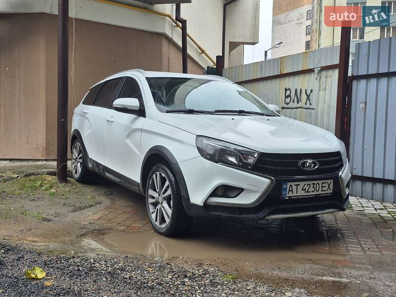 Универсал ВАЗ / Lada Vesta Cross 2021 в Ивано-Франковске