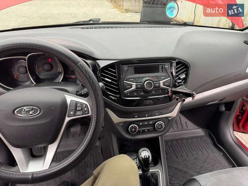 Седан ВАЗ / Lada Vesta Cross 2020 в Черкасах фото 26 Седан ВАЗ / Lada Vesta Cross 2020 в Черкасах