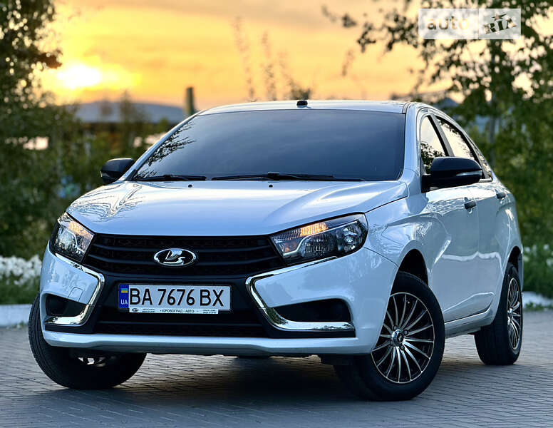 Седан ВАЗ / Lada Vesta 2021 в Кропивницькому