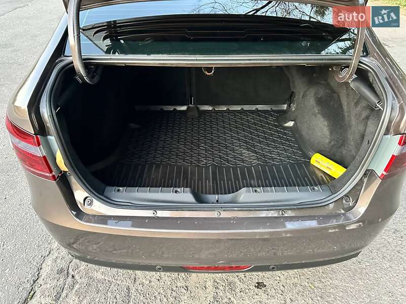 Седан ВАЗ / Lada Vesta 2021 в Дніпрі