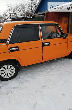 Седан ВАЗ 2103 1983 в Кролевці