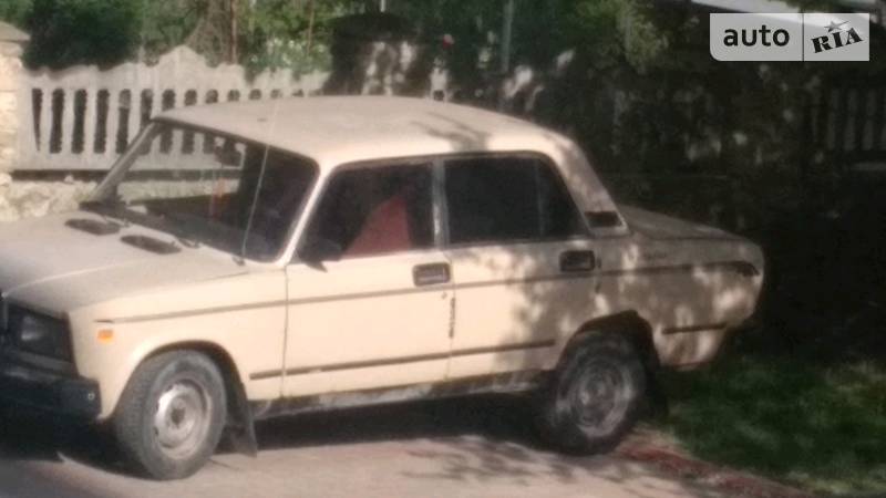 Lada (ВАЗ) 2107 1989 года
