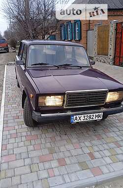 Седан ВАЗ 2107 1998 в Краснограде