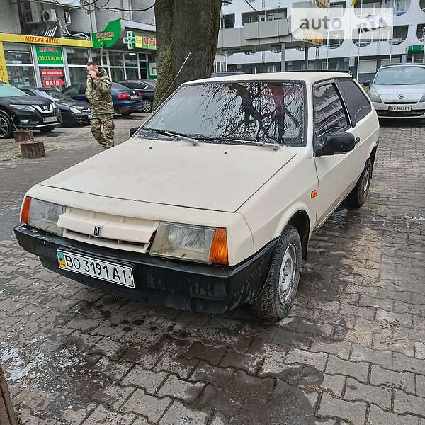 Хэтчбек ВАЗ 2108 1988 в Хмельницком