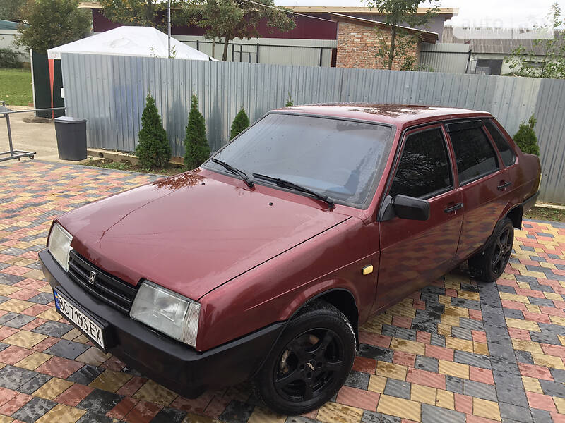 ВАЗ 21099