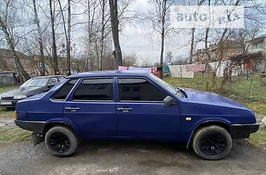 Седан ВАЗ 21099 2007 в Корце