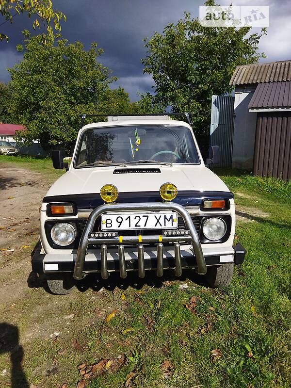ВАЗ 2121