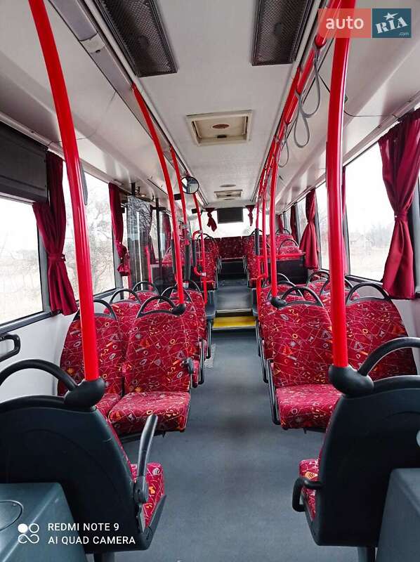 Городской автобус VDL Ambassador 2006 в Луцке