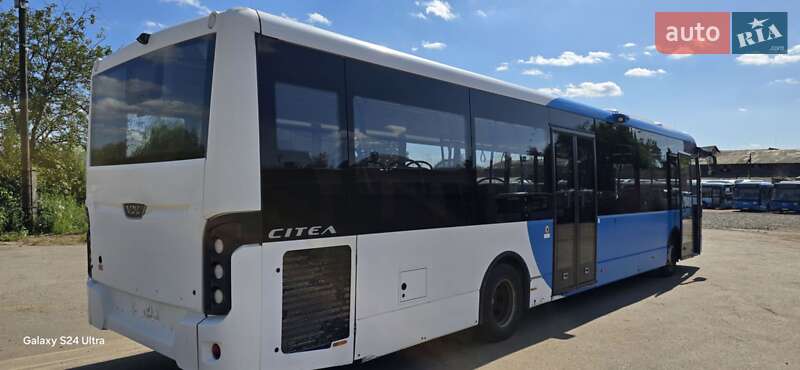 Городской автобус VDL Citea 2012 в Луцке