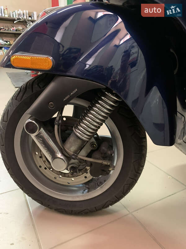 Скутер Vespa GTS 2020 в Одессе фото 7 Скутер Vespa GTS 2020 в Одессе