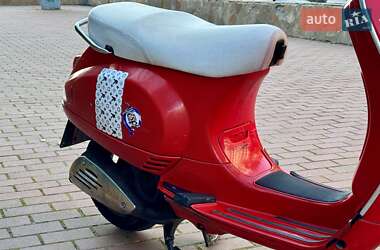 Скутер Vespa LX 2014 в 