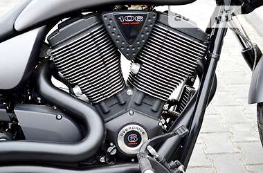 Мотоцикл Чоппер Victory Gunner 2016 в 