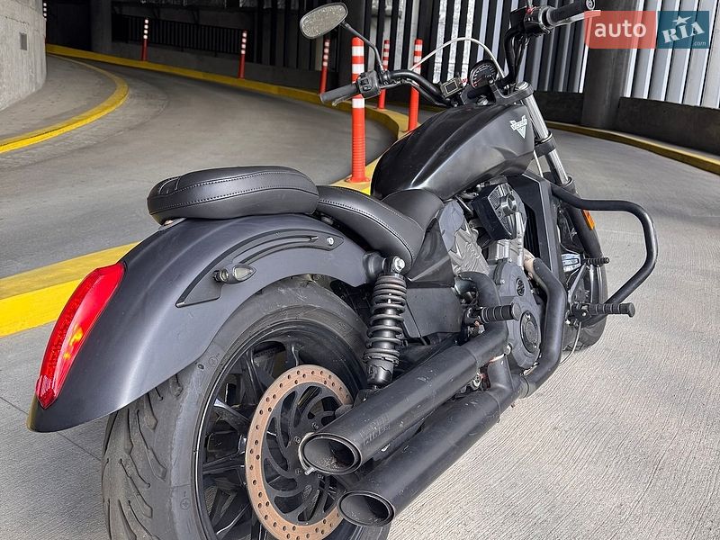 Мотоцикл Чоппер Victory Octane 2017 в Киеве