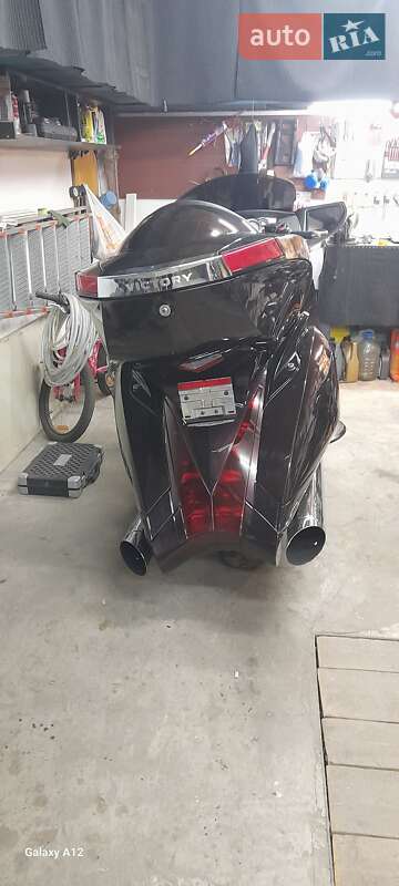 Мотоцикл Круизер Victory Vision Tour 2015 в Павлограде