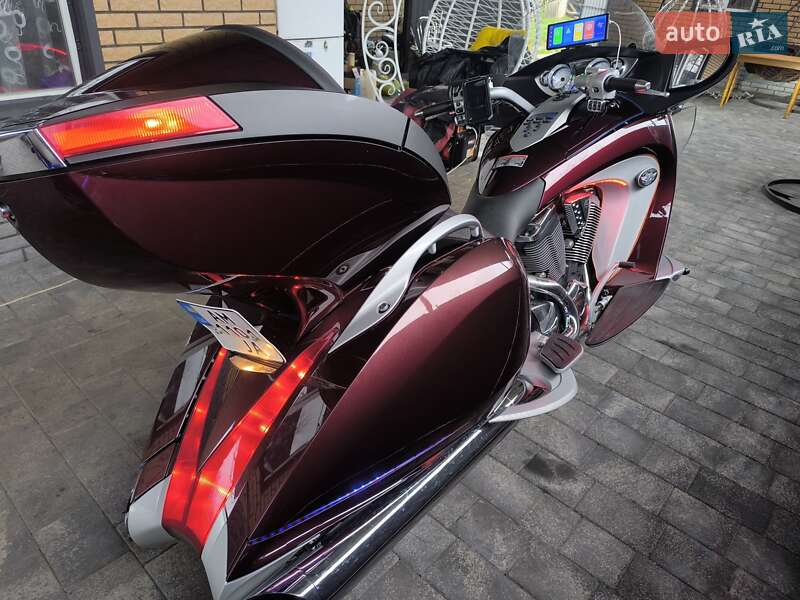 Мотоцикл Туризм Victory Vision Tour 2008 в Бердичеве