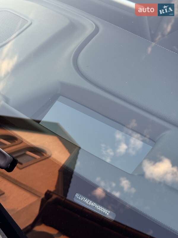 Внедорожник / Кроссовер VinFast VF-8 2022 в Киеве