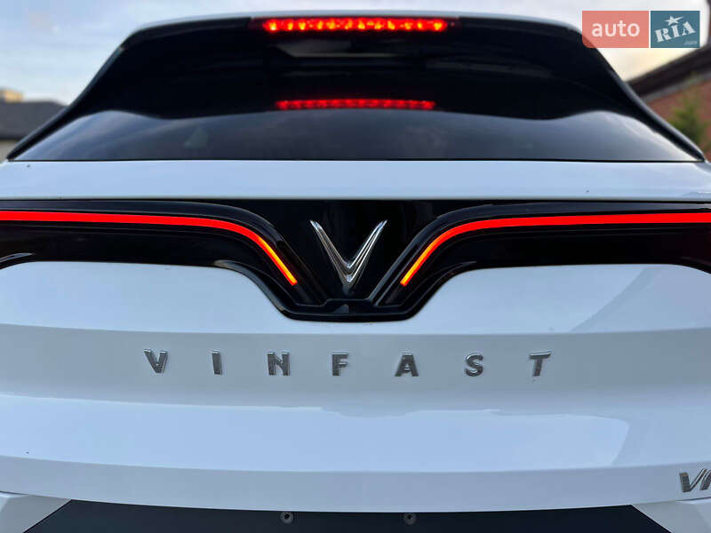 Внедорожник / Кроссовер VinFast VF-8 2024 в Одессе фото 6 Внедорожник / Кроссовер VinFast VF-8 2024 в Одессе