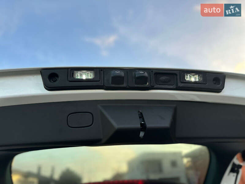 Внедорожник / Кроссовер VinFast VF-8 2024 в Одессе фото 32 Внедорожник / Кроссовер VinFast VF-8 2024 в Одессе