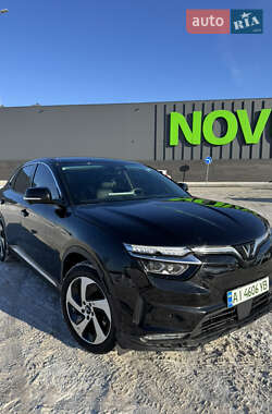 Позашляховик / Кросовер VinFast VF-8 2023 в Києві