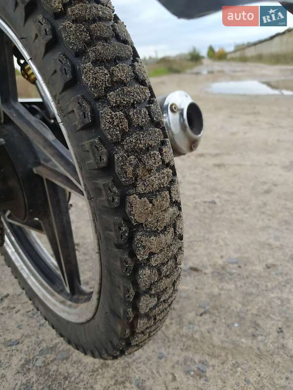 Мотоцикл Классик Viper 150 2013 в Дубровице