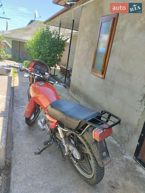 Мотоцикл Классик Viper 150 2014 в Хотине