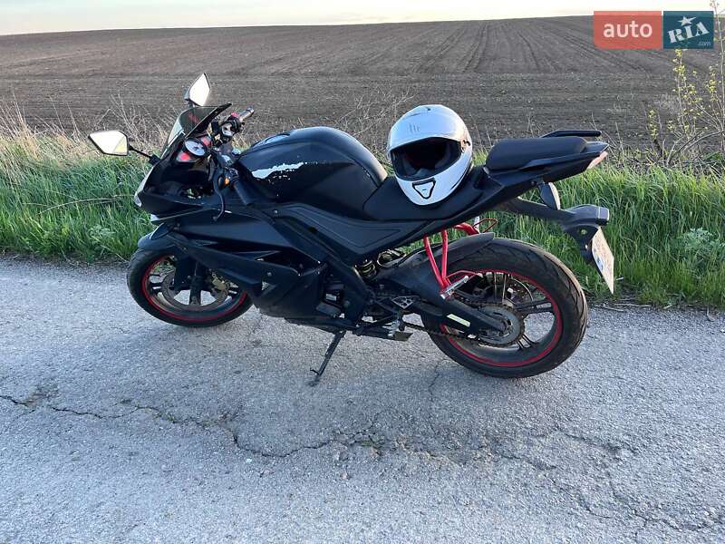 Спортбайк Viper R1 2014 в Теплике