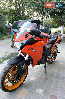 Мотоцикл Классик Viper R1 2014 в 
