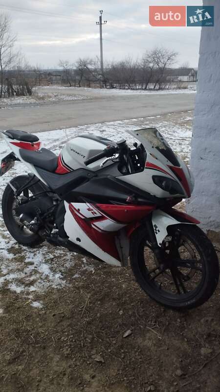 Мотоцикл Многоцелевой (All-round) Viper R1 2014 в 