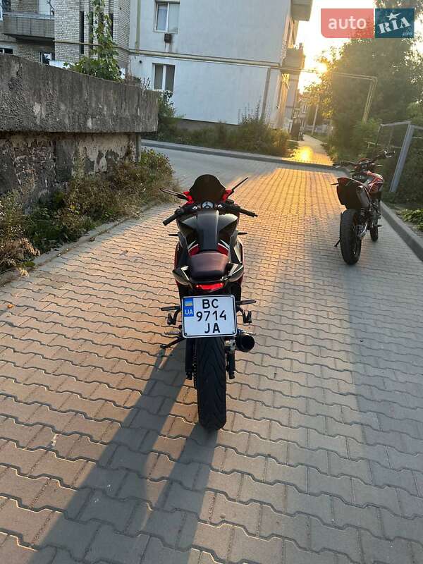 Спортбайк Viper R1 2014 в Великих Мостах