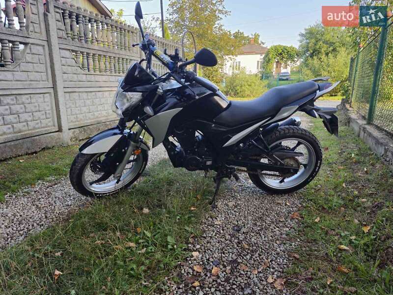 Мотоцикл Многоцелевой (All-round) Viper V 250-CR5 2015 в Бориславе