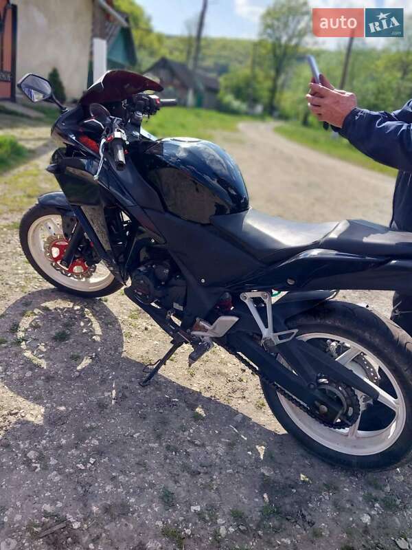 Спортбайк Viper V 250CR 2014 в Городенке
