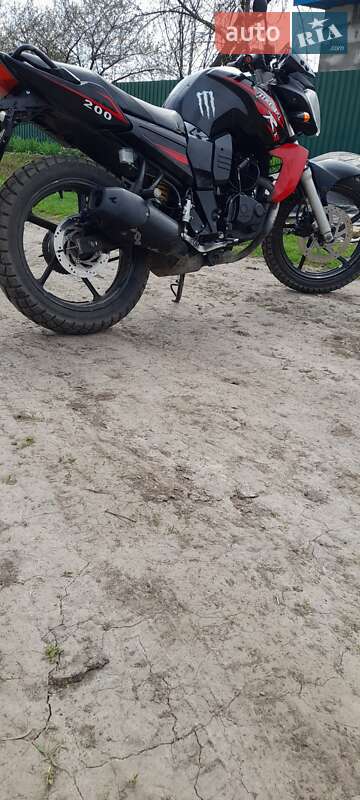 Мотоцикл Спорт-туризм Viper VM 200-R2 2014 в Красилові