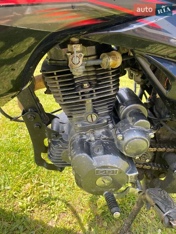 Мотоцикл Классик Viper ZS 200N 2013 в Яворове