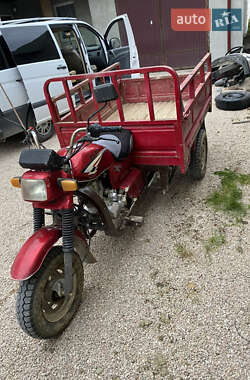 Грузовые трициклы Viper Zubr 2014 в Иршаве