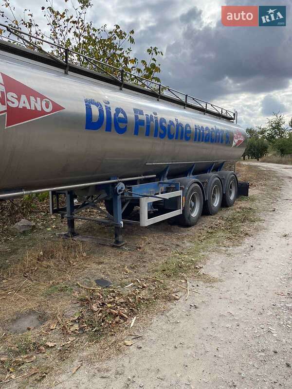 Цистерна полуприцеп VM TARM G 7998400 1993 в Днепре фото 7 Цистерна полуприцеп VM TARM G 7998400 1993 в Днепре