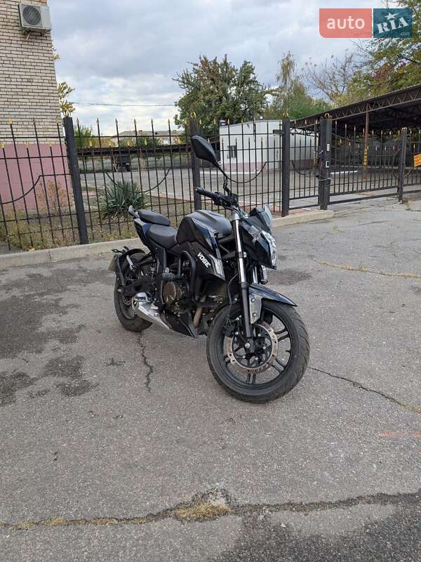 Voge 300R 2025
