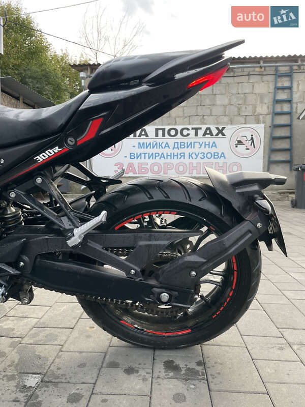Мотоцикл Без обтікачів (Naked bike) Voge 300R 2024 в Костопілі фото 14 Мотоцикл Без обтікачів (Naked bike) Voge 300R 2024 в Костопілі