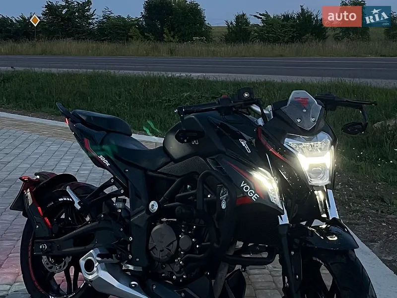 Voge 300R 2024