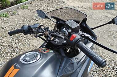 Мотоцикл Спорт-туризм Voge 300RR 2021 в 