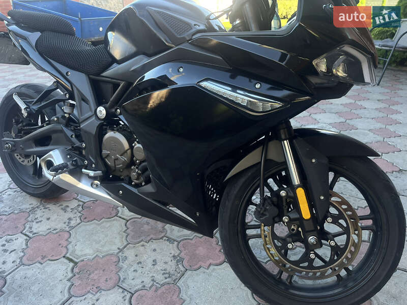 Спортбайк Voge 300RR 2020 в Борисполе фото 4 Спортбайк Voge 300RR 2020 в Борисполе