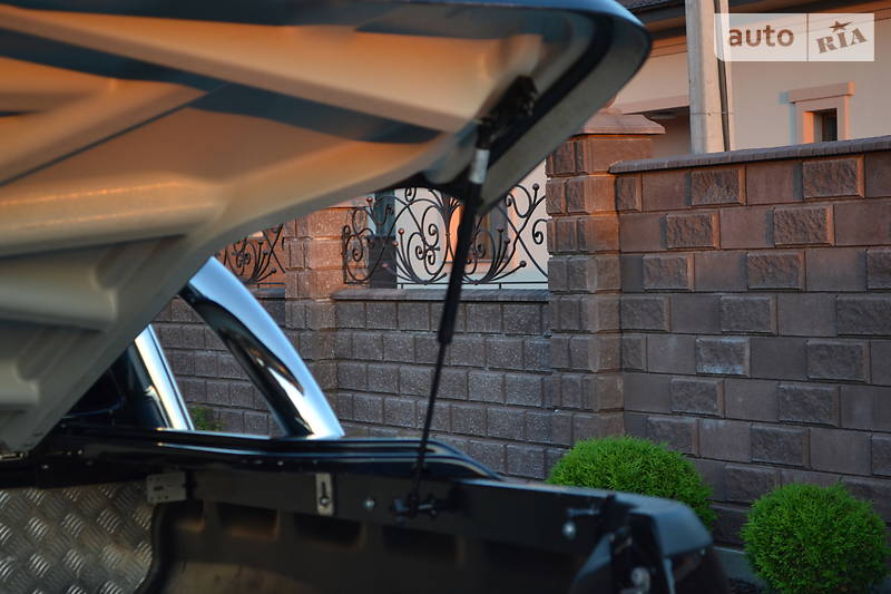 Позашляховик / Кросовер Volkswagen Amarok 2015 в Рівному