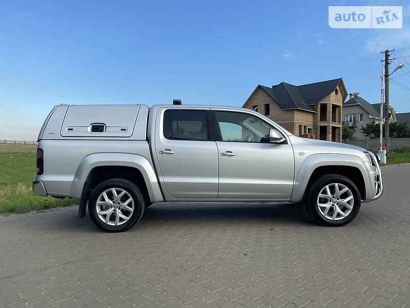 Пікап Volkswagen Amarok 2017 в Рівному