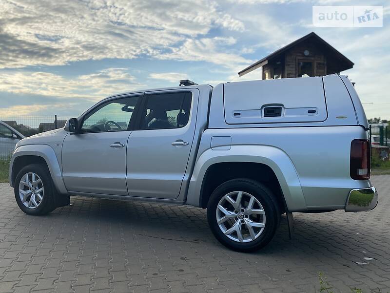 Пікап Volkswagen Amarok 2017 в Рівному