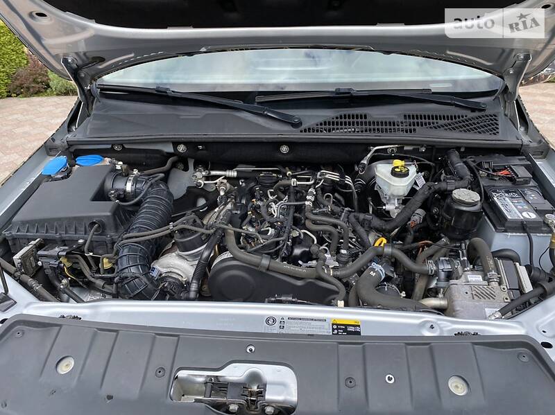 Пікап Volkswagen Amarok 2014 в Житомирі