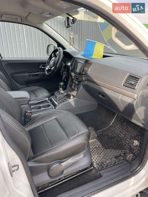 Пикап Volkswagen Amarok 2017 в Магдалиновке