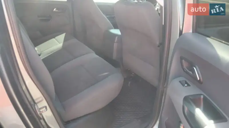 Пікап Volkswagen Amarok 2011 в 