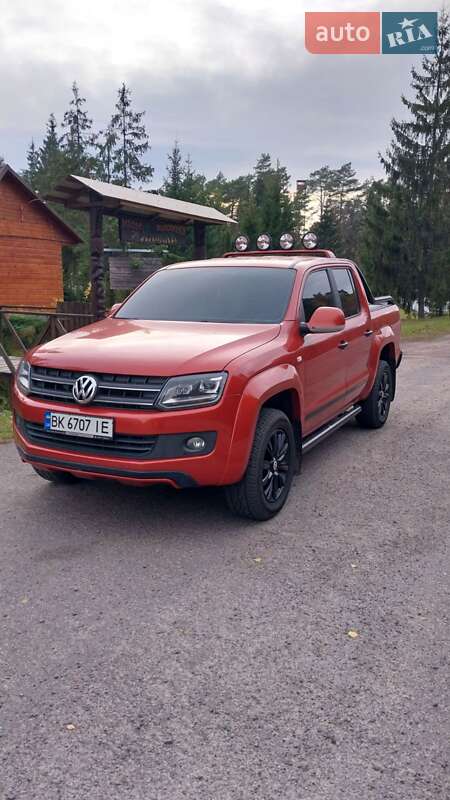 Пікап Volkswagen Amarok 2016 в Рівному