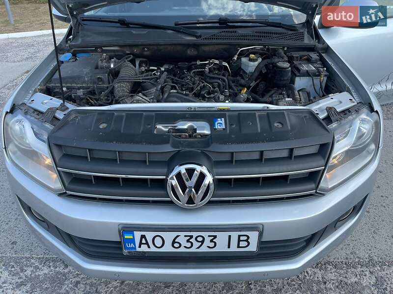 Пикап Volkswagen Amarok 2014 в Ужгороде